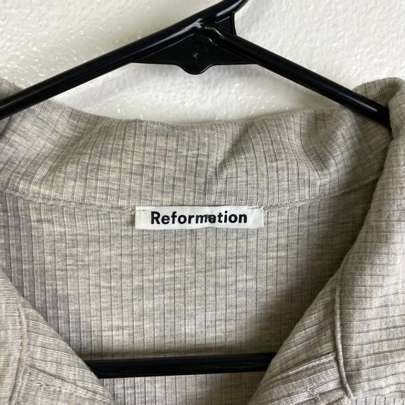 Reformation Lennon Dress Womens Medium Greige Ribbed Short Sleeve Button Stretch - Picture 9 of 11